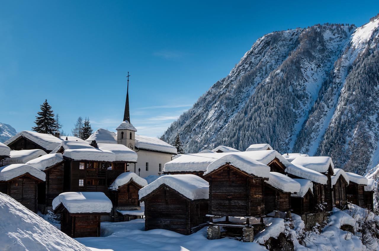 Bergquell Haus D Apartment Blatten bei Naters Bagian luar foto